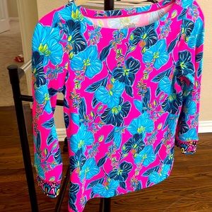 Meryl x Lilly Pulitzer Everlynn Chilly Lilly UPF 50+ Top in Blooming For You
